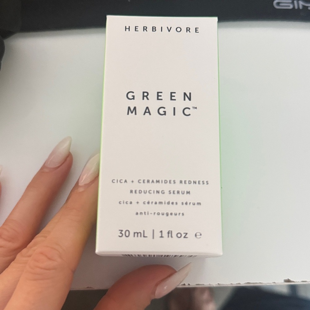 Herbivore Botanicals Green Magic Serum